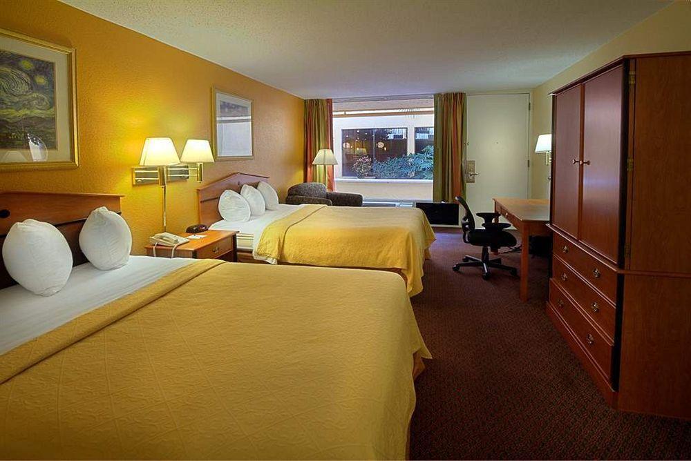 会议中心旅馆及套房品质酒店 新里奇港 客房 照片